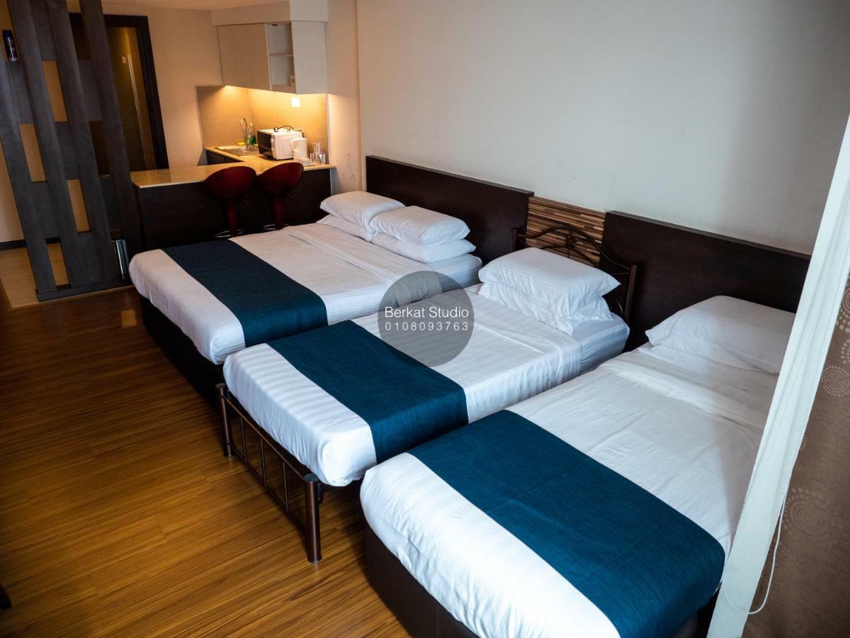 Berkat Studio Hotel Kota Bharu Exterior photo